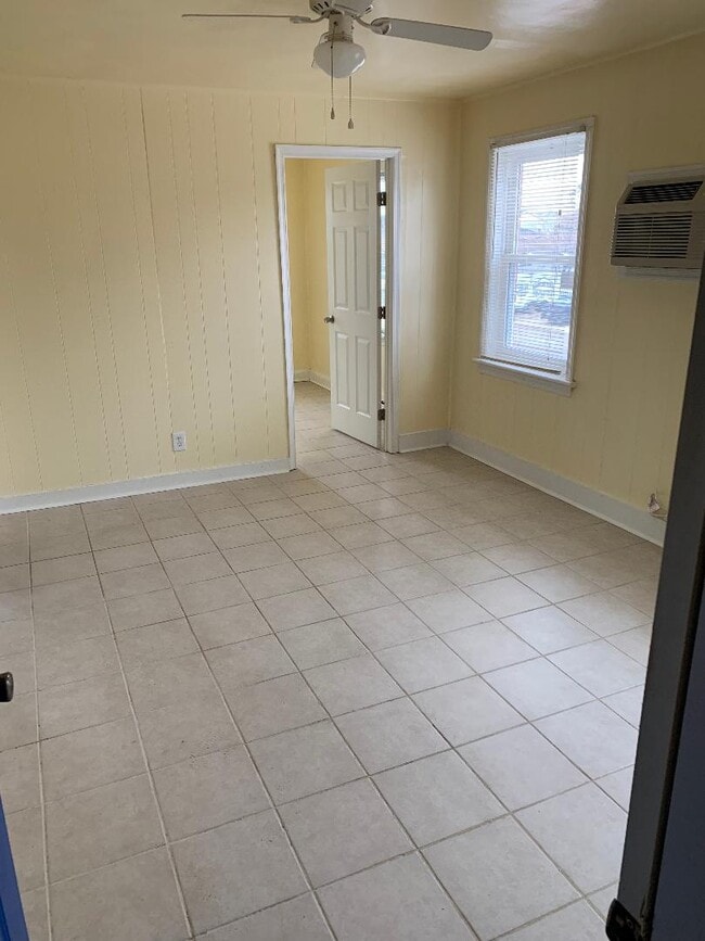 Apt B - 9554 19th Bay St Unit C
