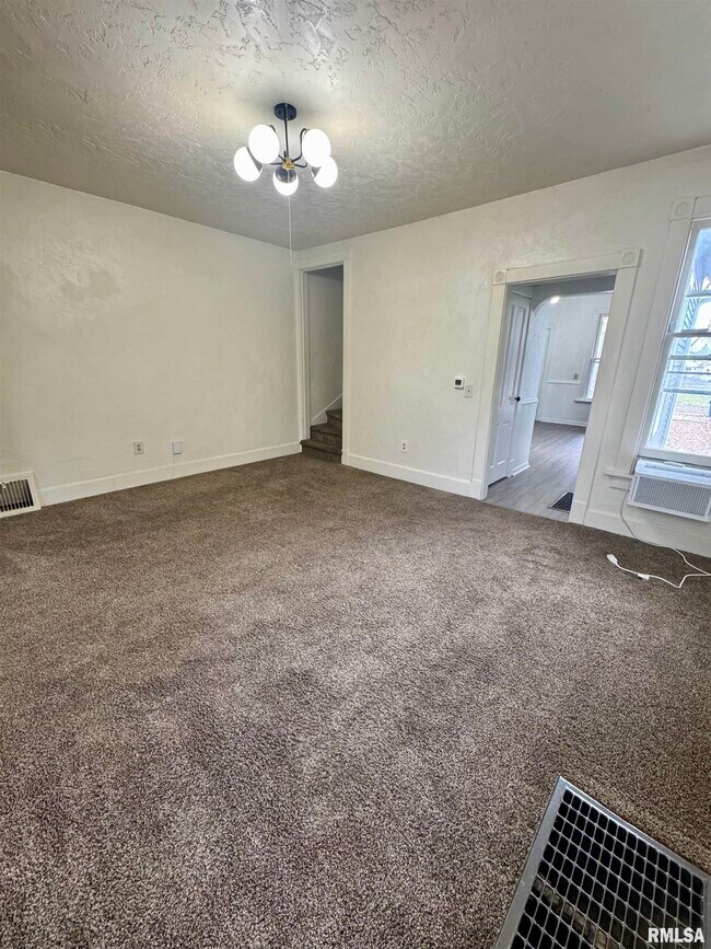 Photo - 2325 McKinley Ave