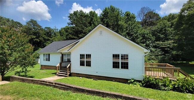 Building Photo - 2325 Shady Grove Rd Rental