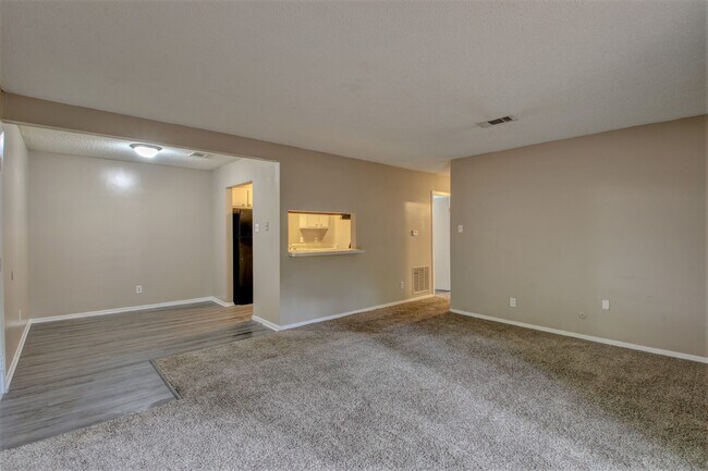 Photo - Westbridge Apartments