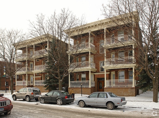 Grand & Avon Apartments