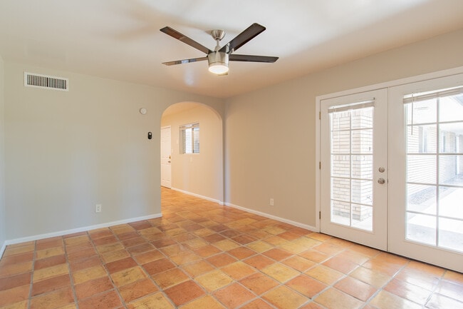 Photo - Central Park Villas