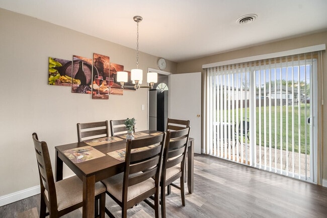 Photo - 15133 Huntington Ct Unit SI ID1301335P