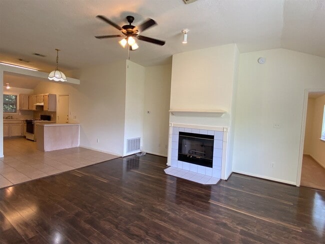 Photo - 2222 Havenhouse Dr