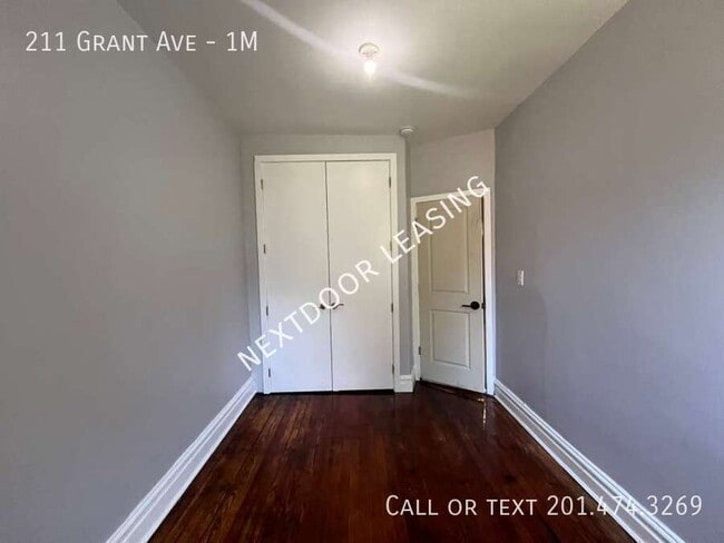 Photo - 211 Grant Ave Unidad 1M