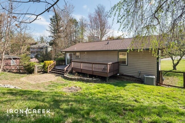 Photo - 25 Hazzard St