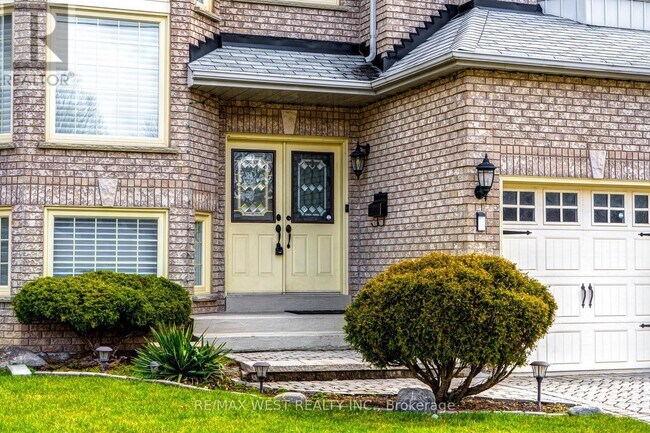 Photo - 229 Baker Ave