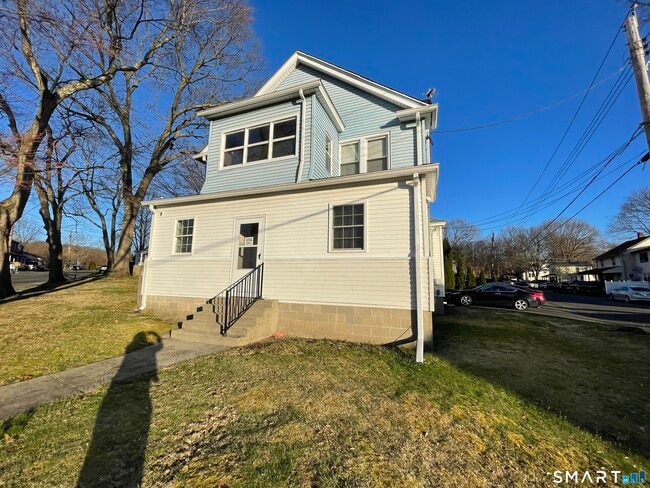 Photo - 81 Spruce St