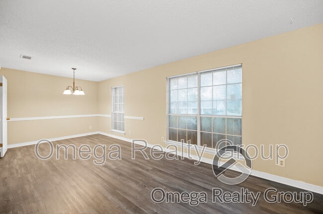Photo - 1230 Richmond Ct