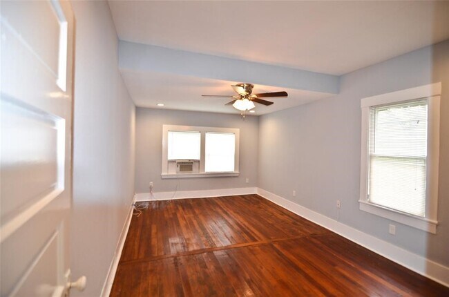 Photo - 1905 Stevens St