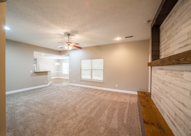 442 Lee Road 2170