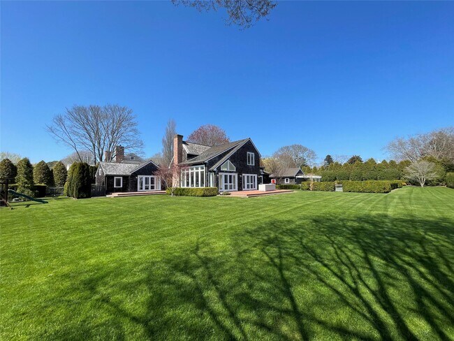 Photo - 176 Sayre's Path