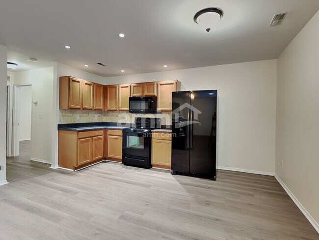 Photo - 4455 Westhill Pl