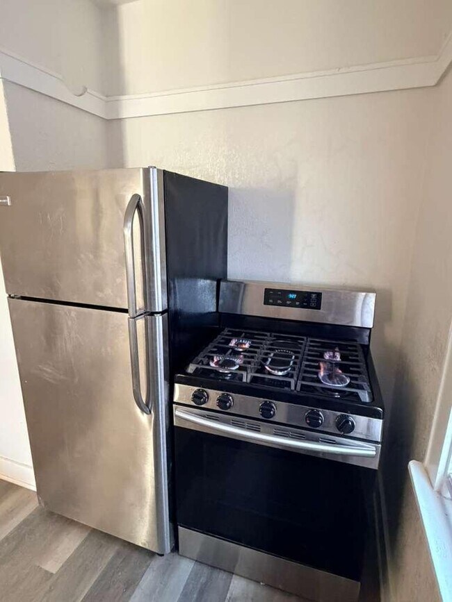 Photo - 2213 N 57th St