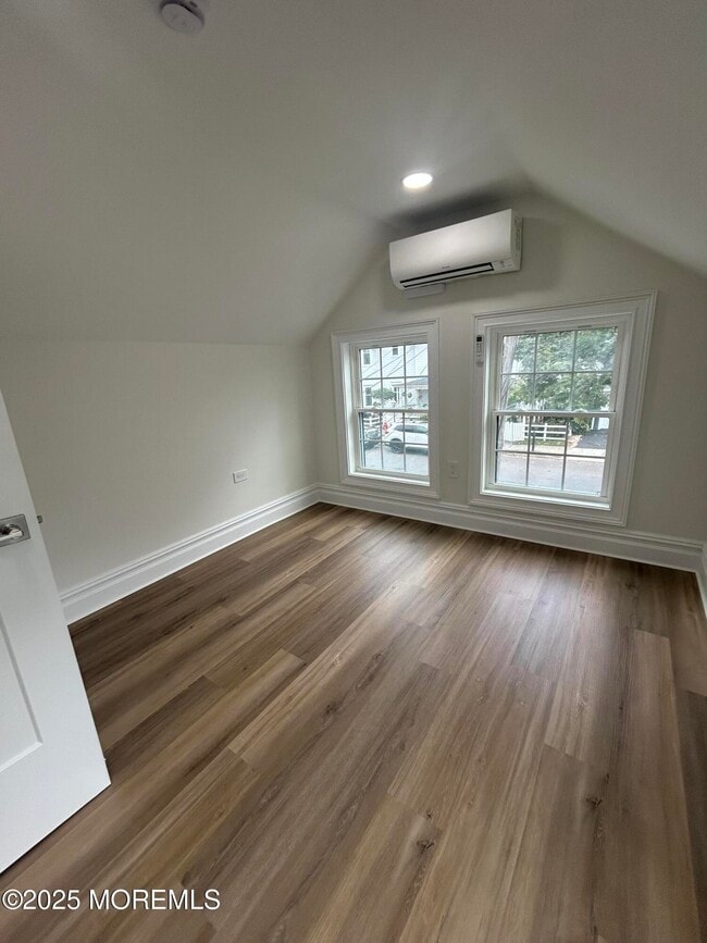 Photo - 600 Ocean Park Ave