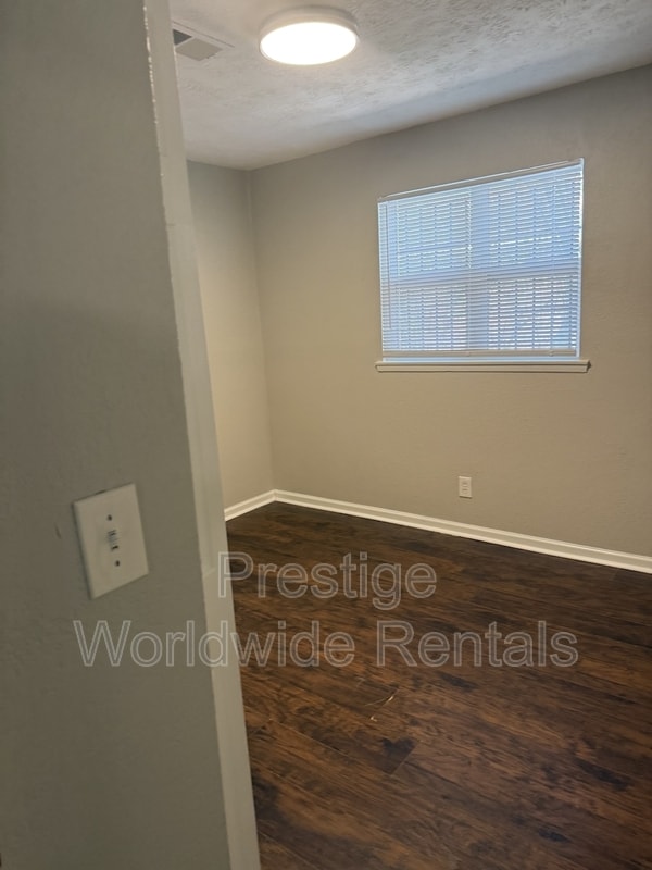 Photo - 3120 Urban Ave