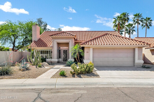 Building Photo - 4315 E Rocky Slope Dr