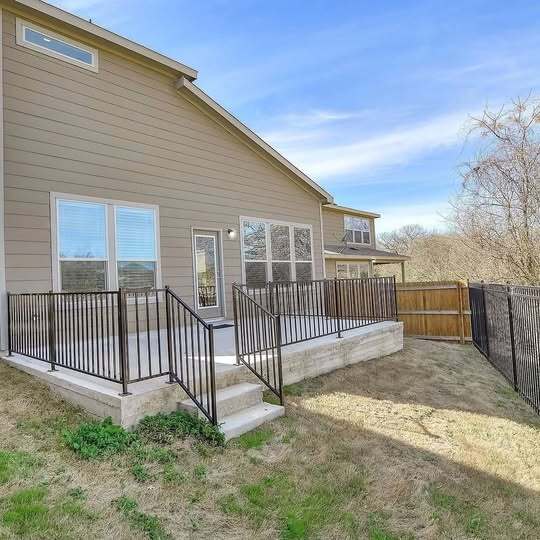 Photo - 1050 Kenney Fort Crossing