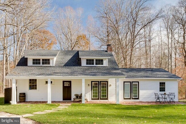 1022 Upper Glencoe Rd