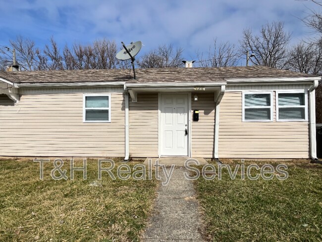 Photo - 4924 Farrington Ave