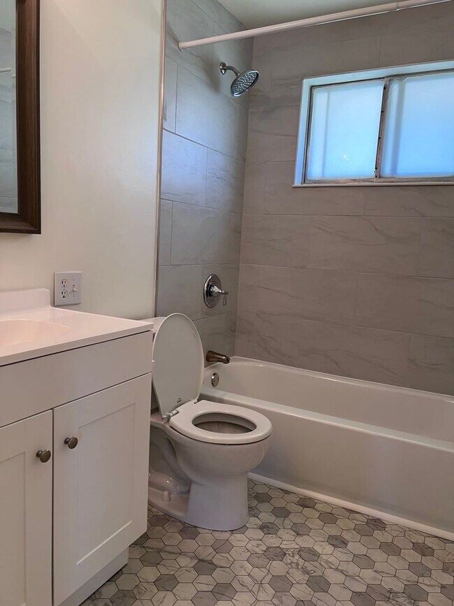 Photo - 4 bed 2 bath Arvada Home