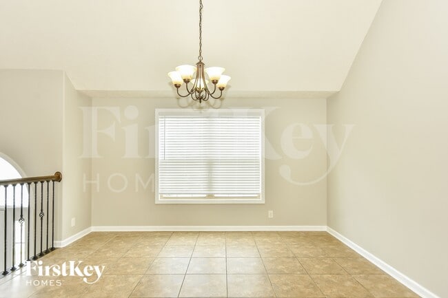 3489 Sikorsky Ln
