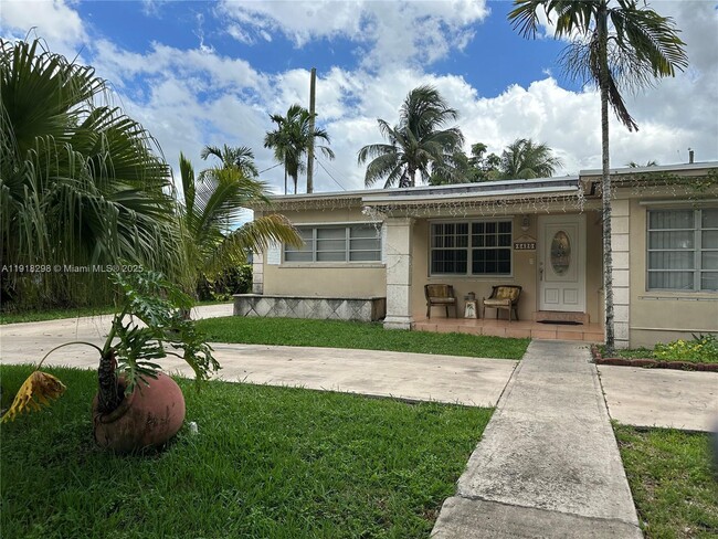 Photo - 6420 SW 18th Ter