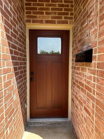 Photo - 2143 Gilford St