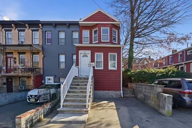 Building Photo - 854 John F. Kennedy Blvd