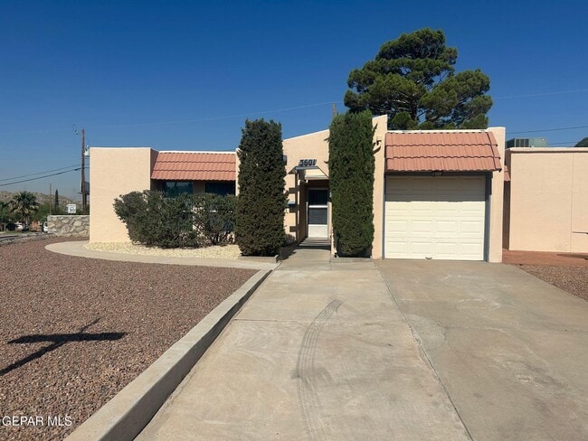 Building Photo - 3601 Okeefe Dr Rental