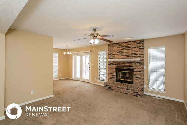 Photo - 7461 Cobblestone W Dr