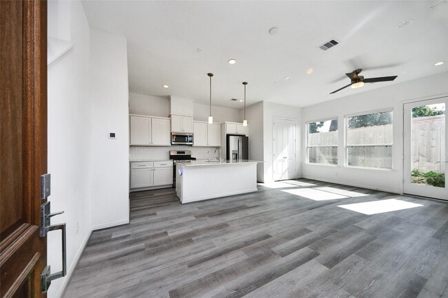 Photo - 1524 Ojeman Rd
