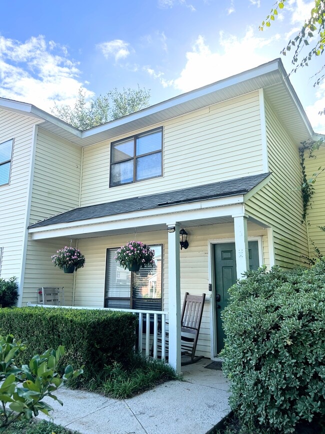 Photo - 1428 DOVE RUN DR Townhome