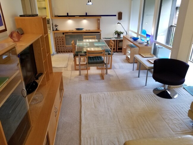 Dining area and balcony. - 72 Surrey Ln Unit 72 Surrey Lane