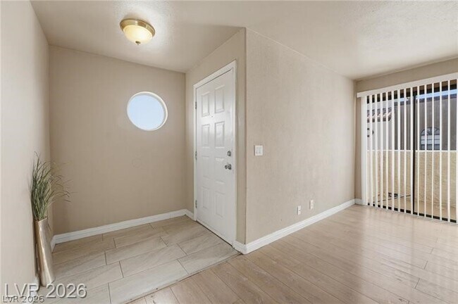 2982 Juniper Hills Blvd Unit 202