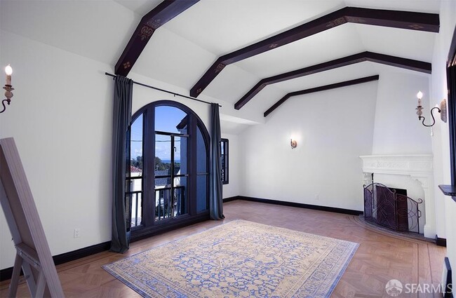 Photo - 212 Tocoloma Ave