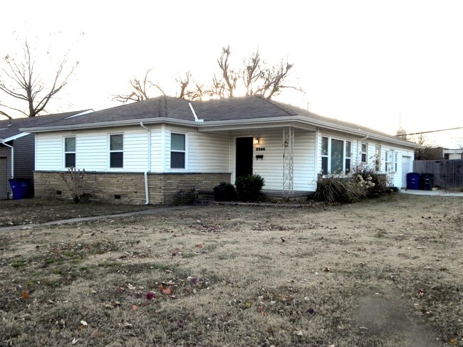 Photo - 3506 S Jamestown Ave