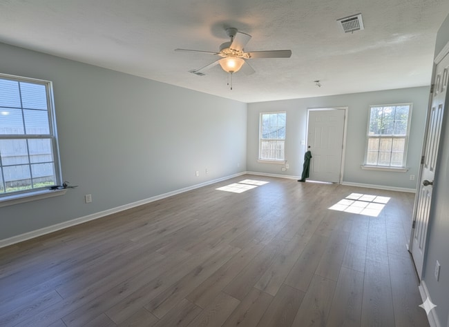 Photo - 1530 Center Pointe Dr