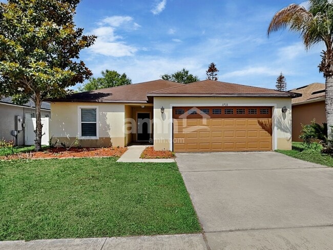 Building Photo - 1733 Strathmore Cir