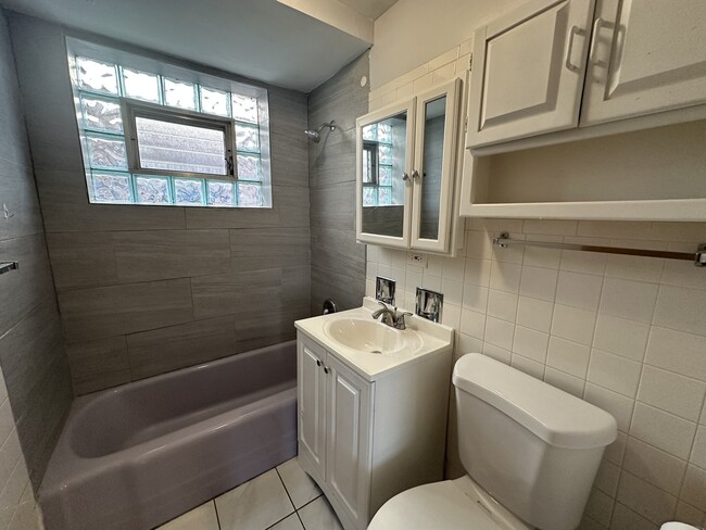 Photo - 7400 N Harlem Ave Unit GE