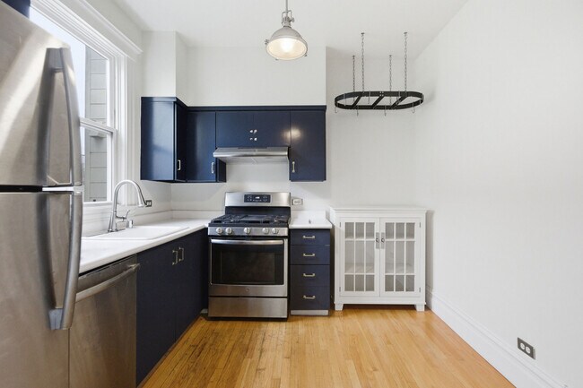 Photo - 2211 California St