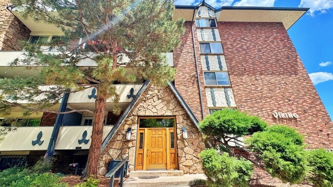 Fully Remodeled Sunny & Quiet Top Floor St... - Fully Remodeled Sunny & Quiet Top Floor St... Casa