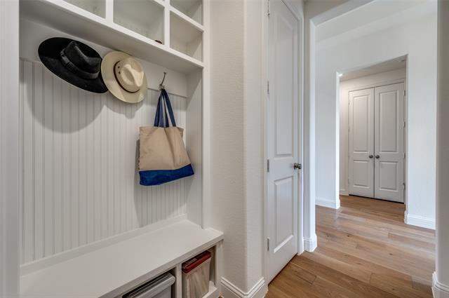 Photo - 2390 Red Cedar Trl