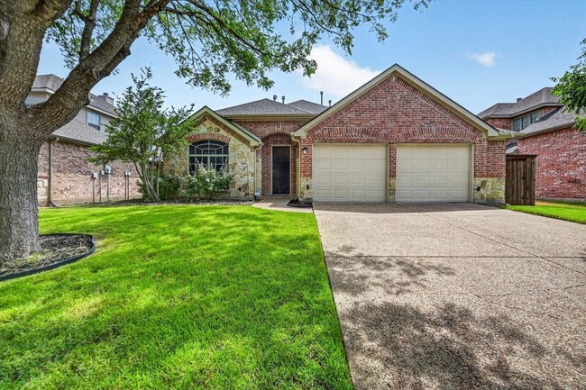 2416 Greenbrook Dr