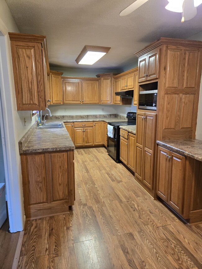 Cocina - 143 County Road 244