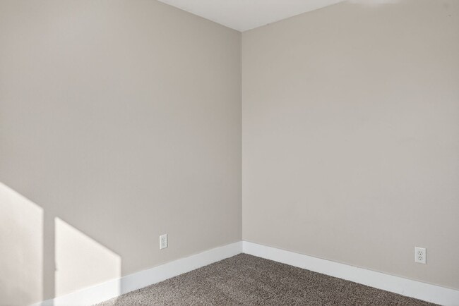 Photo - Spacious Home in Quiet Star Cul-de-Sac with Large Yard