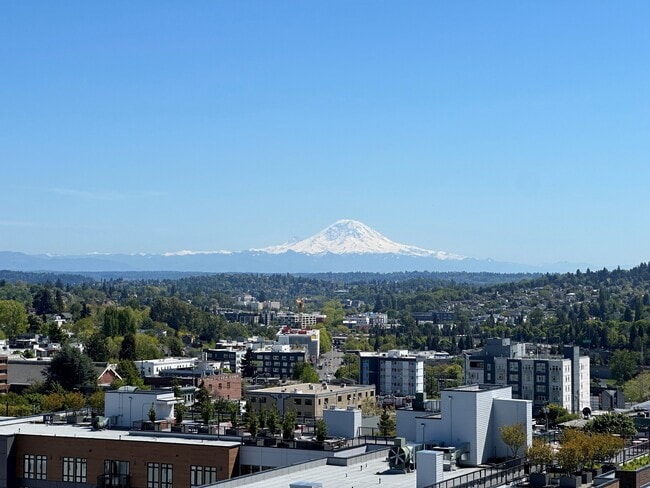 Photo - Sound on 12th