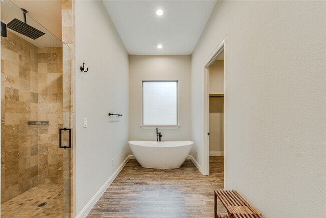 Building Photo - 25126 Scarlett Manor Ct