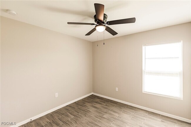 Photo - 616 NE 24th Terrace