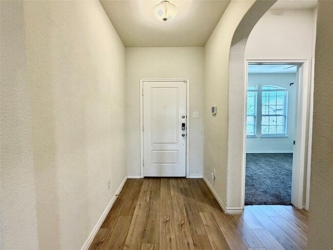 Photo - 4016 Spur Trail Dr